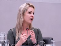 Minister Wiersma opent Nationaal Innovatieloket Veehouderij