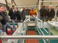 Kijken in Duitse keuken van vrijloopkraamhokken