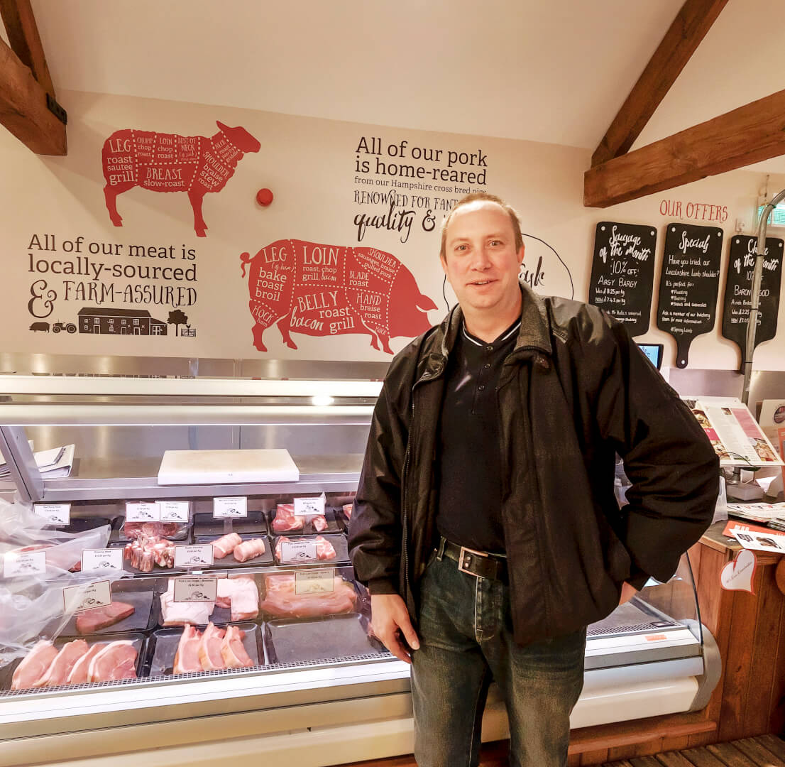 Paul Bradley is bedrijfsleider op Waddingham Grange Farm, een van de locaties van de Ermine Farms; een bedrijf met 2.200 zeugen en bijbehorende vleesvarkens.